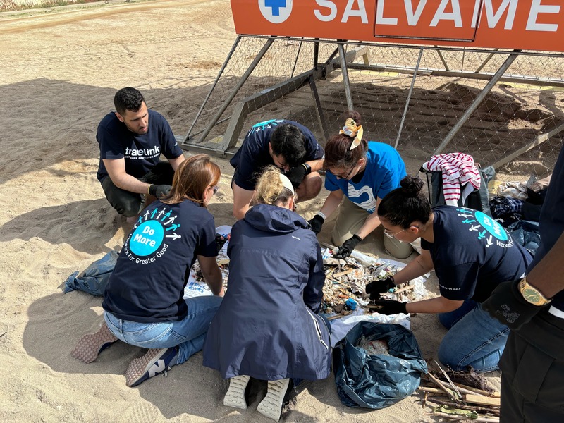 Barcelona Beach Clean-up 1